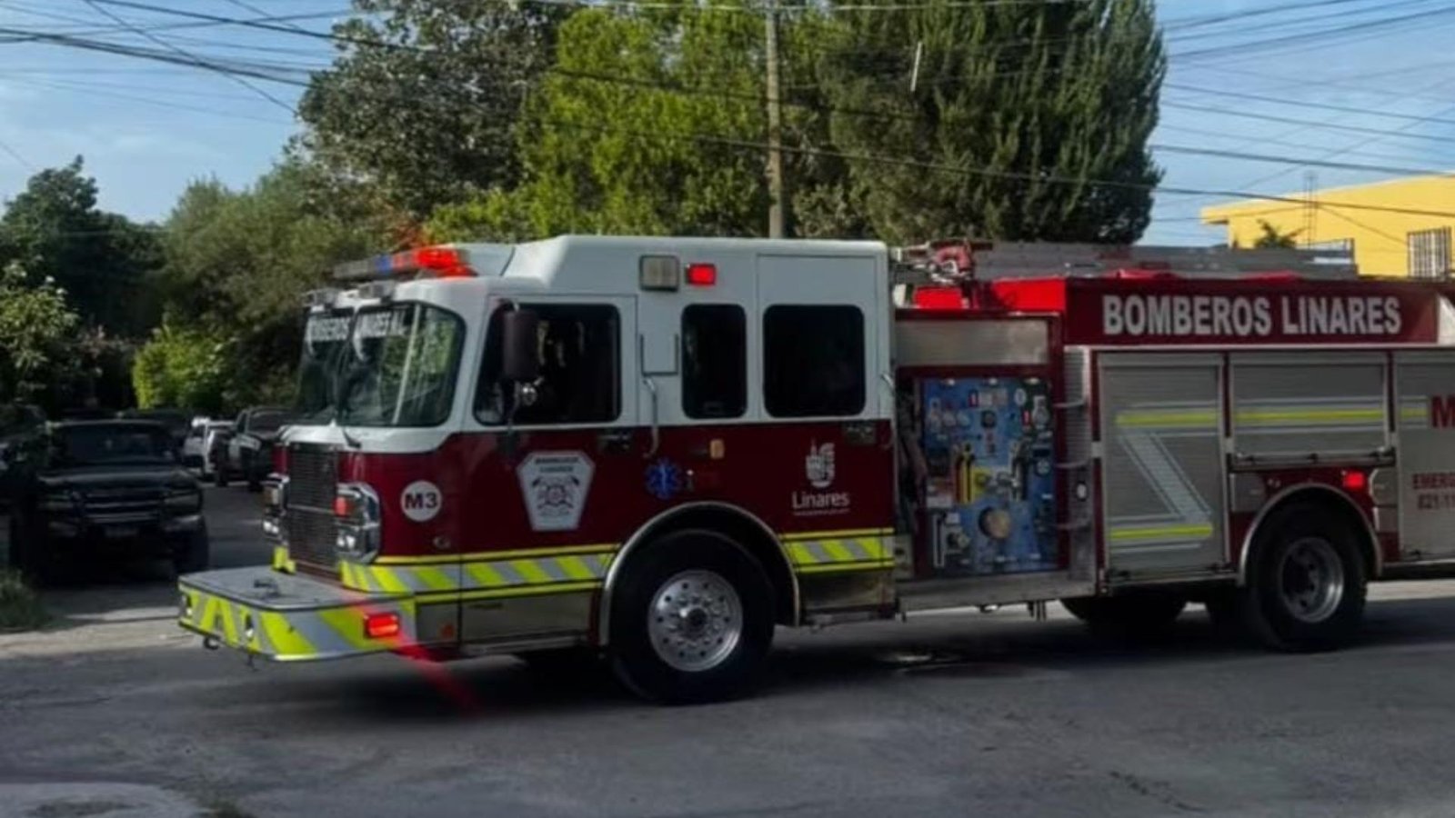 Atienden incendio en kínder de Linares