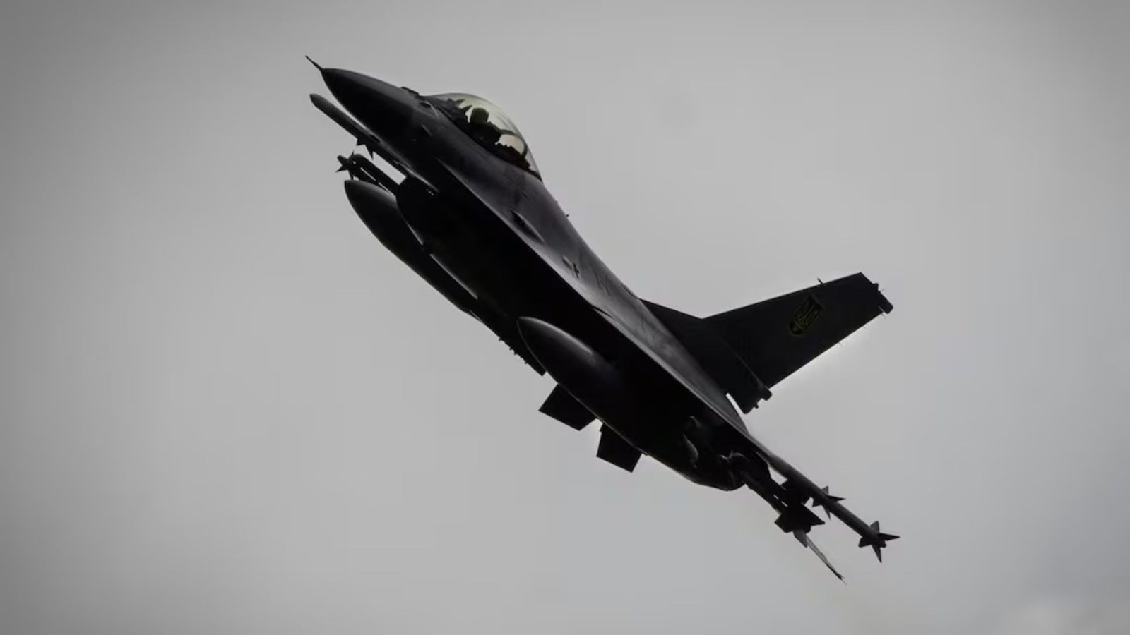 Se estrella caza F-16 estadounidense en Alemania