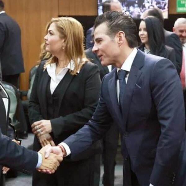 Enfrenta Presupuesto 2027 a Gobierno de Nuevo León y Congreso por recursos municipales