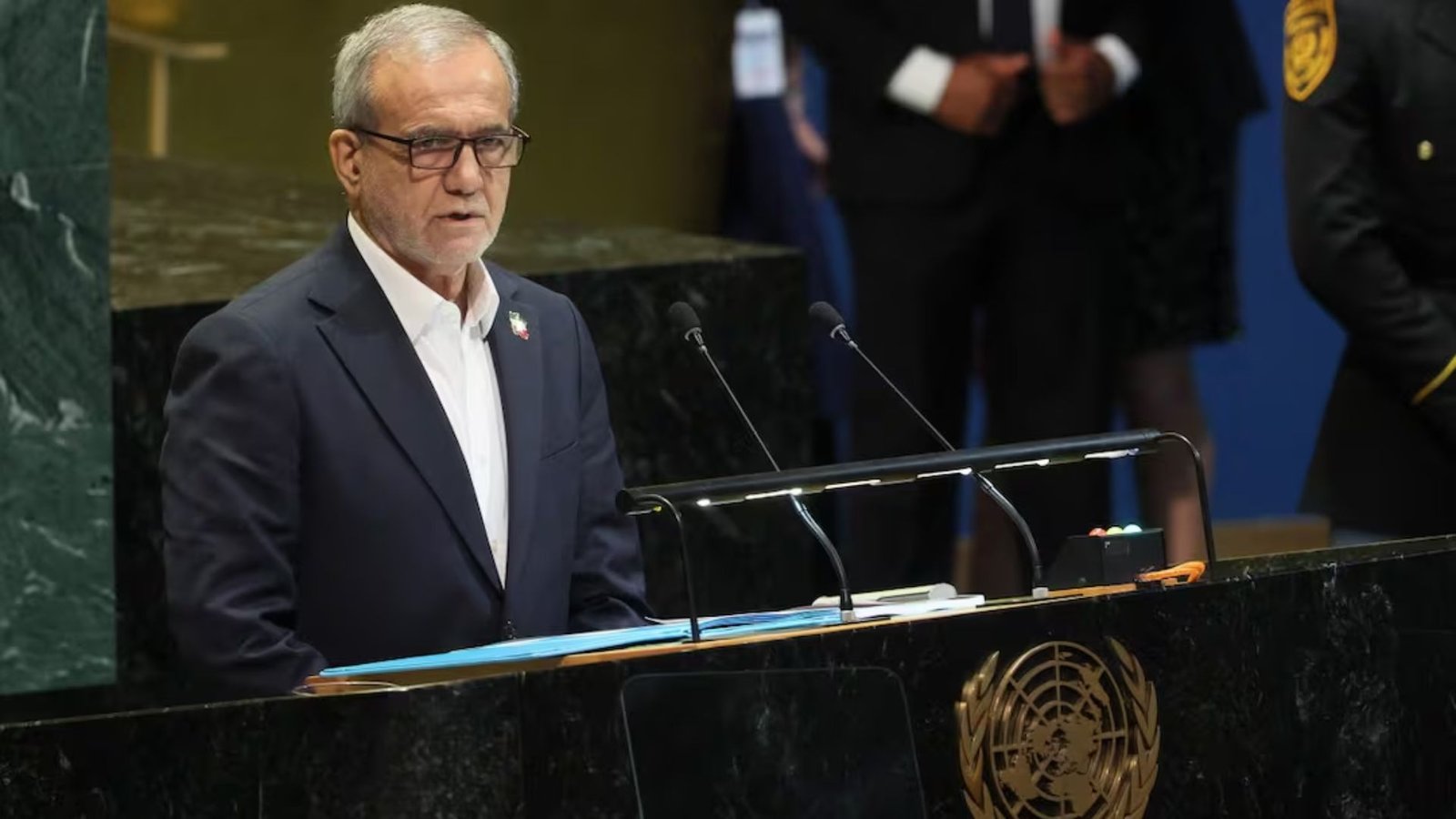 Permite Trump llegada de Pezeshkian a Nueva York