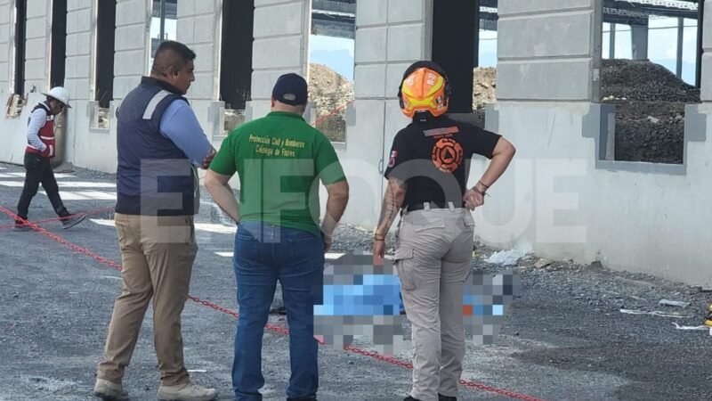 Muere trabajador tras caer 12 metros en planta industrial de Zuazua