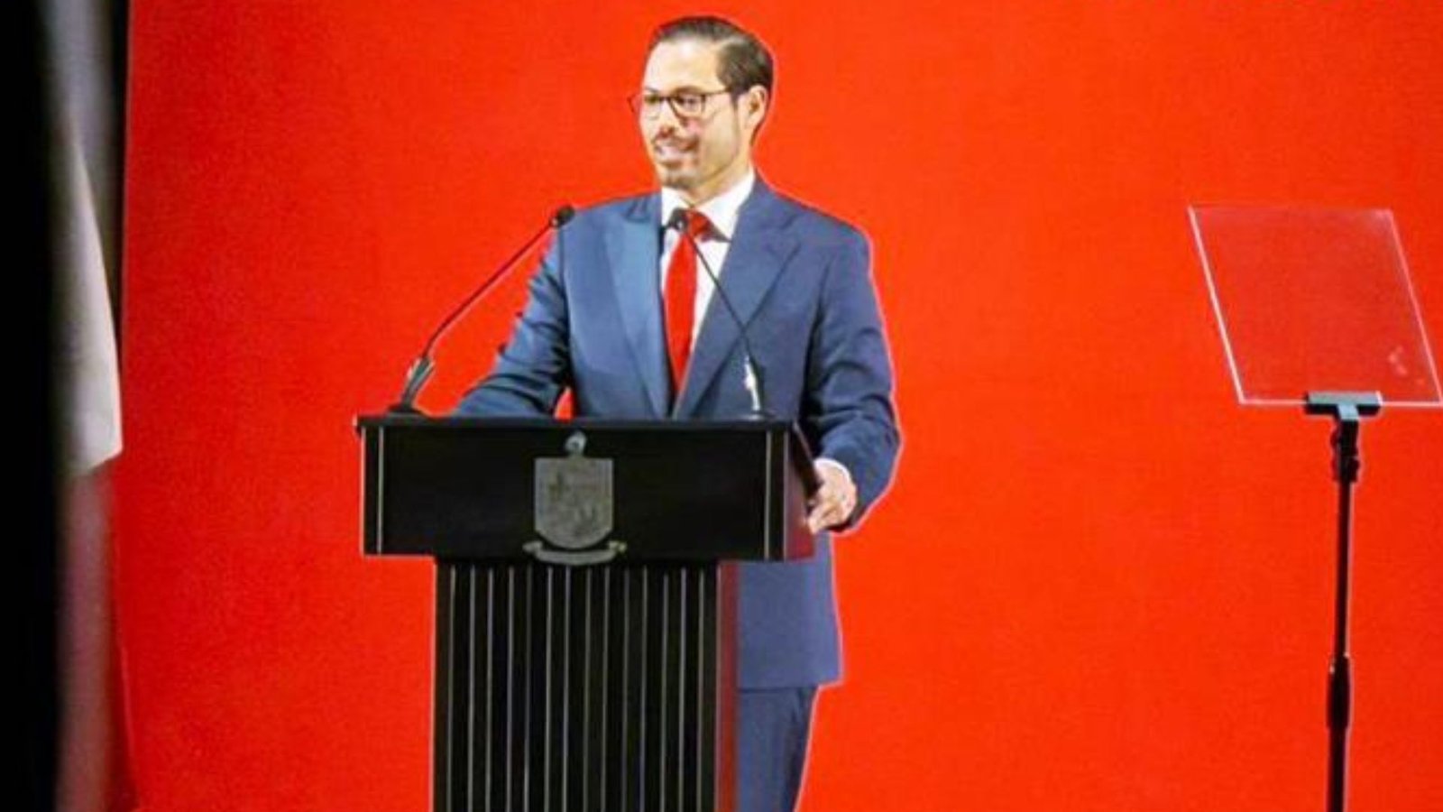 Destaca David de la Peña seguridad e infraestructura en Santiago tras cinco años