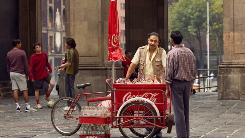 Cumple Coca-Cola 100 años en México y llega a 1.2 millones de comercios