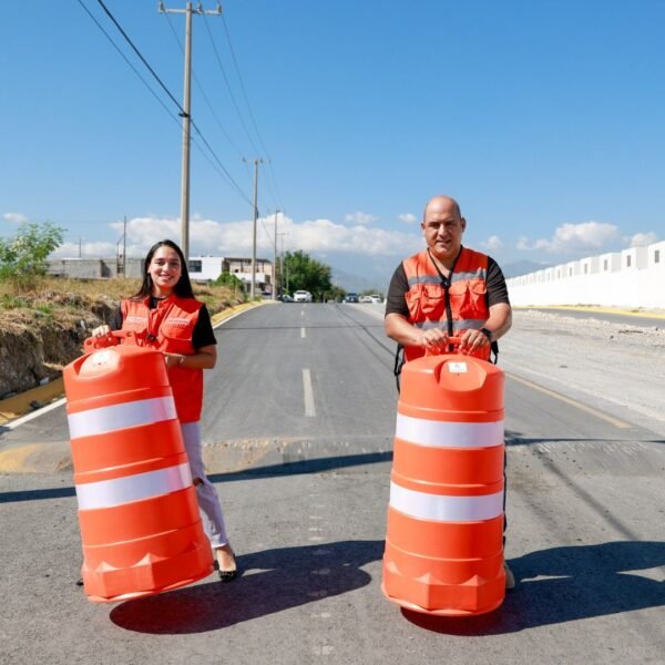 Entregan pavimentación del Antiguo Camino a San Roque en Juárez