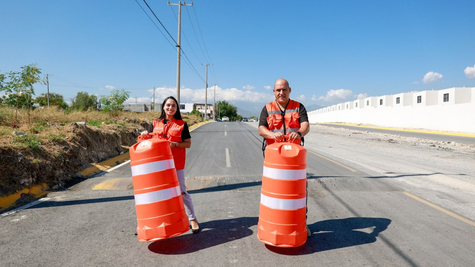 Entregan pavimentación del Antiguo Camino a San Roque en Juárez