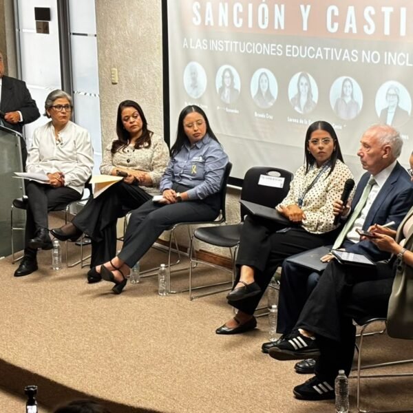 Advierten vacíos en leyes de autismo e inclusión educativa en Nuevo León