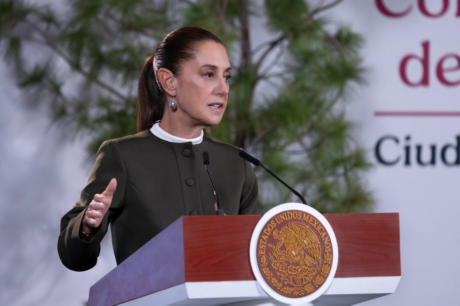 Desea Sheinbaum pronta recuperación al papa León XIV