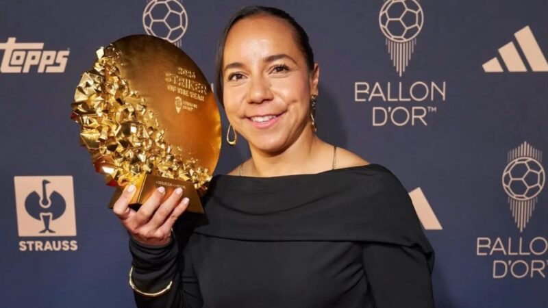 Conquista Charlyn Corral premio a la mejor goleadora del mundo con 49 goles