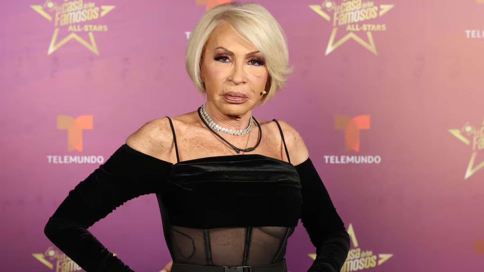 Confirma Laura Bozzo hospitalización en Acapulco y agradece muestras de cariño