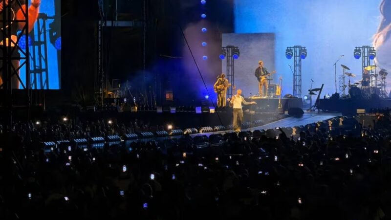 Regresa Maroon 5 a CDMX y conecta con fans con “Memories”