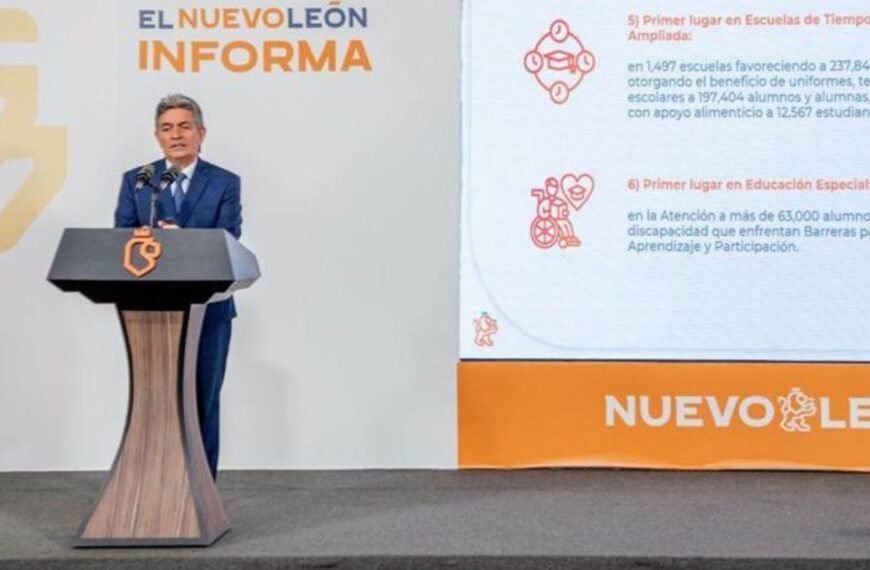 Restringen uso de celulares en escuelas; entraría en vigor el 3 de noviembre