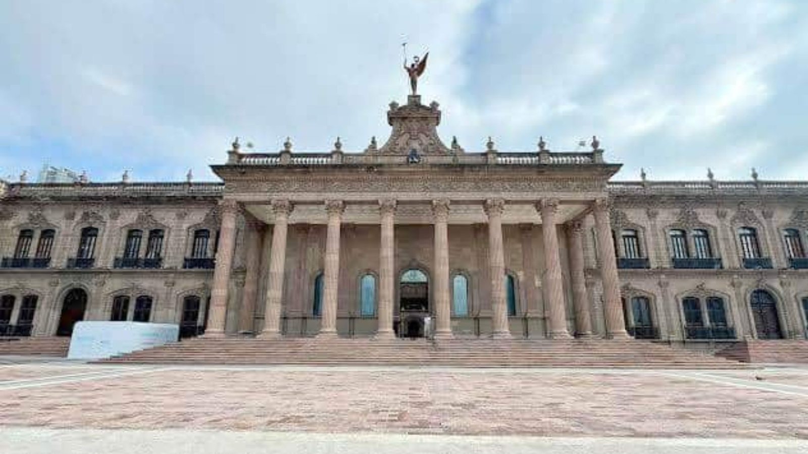 Reporta NL finanzas sanas y mayor autonomía fiscal