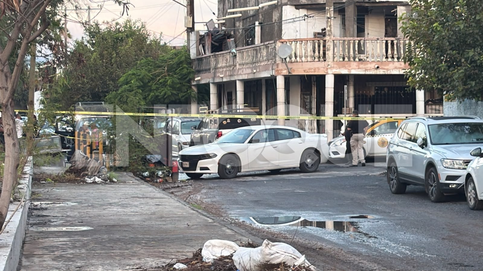 Hallan a hombre muerto en calles de Santa Catarina