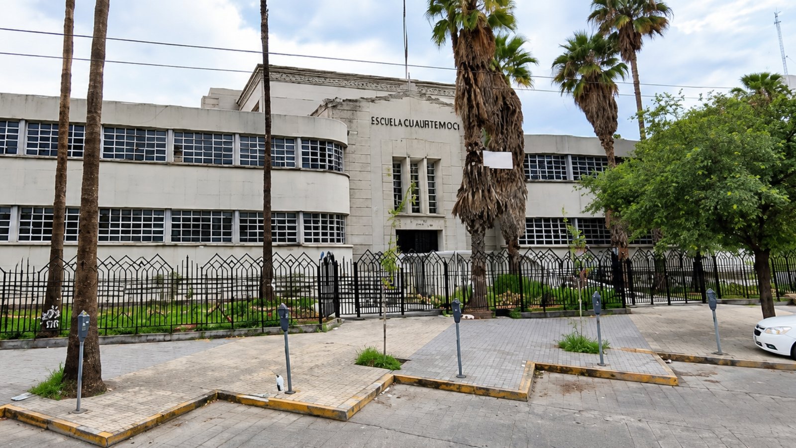 Escuelas del área metropolitana se quedan sin alumnos