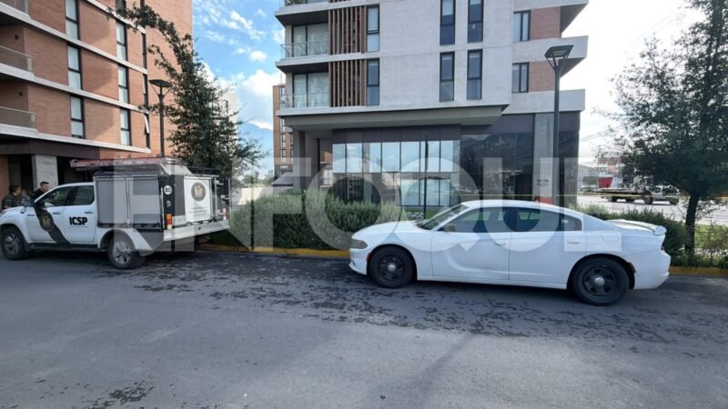 Roban 30 mil pesos de notaría en Santa Catarina