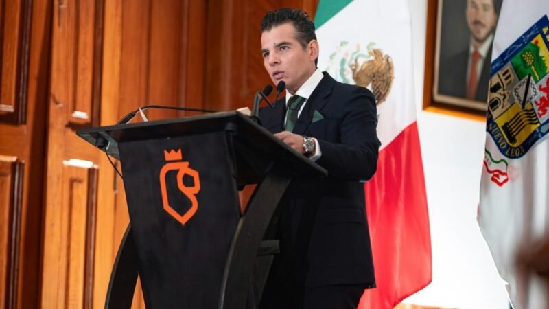 Moderniza Nuevo León el Archivo General de Notarías: Mike Flores