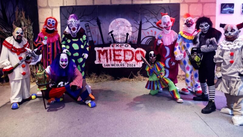 Inaugura San Nicolás Expo Miedo con circo de horror, cine y causa social