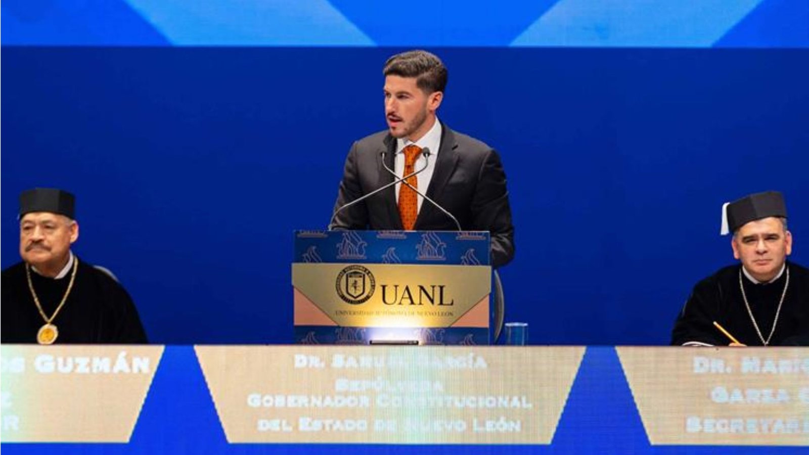 Anuncia Samuel García posible aumento de 500 millones para la UANL
