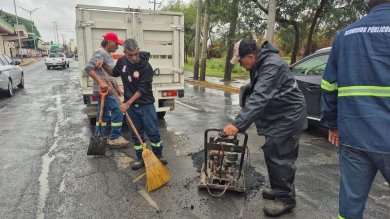 Implementa Escobedo operativo en calles y vialidades tras lluvias