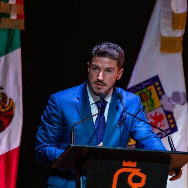 Reconoce Samuel García al talento turístico de Nuevo León con el Premio Estatal de Turismo