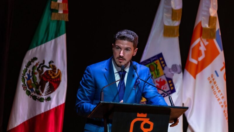 Reconoce Samuel García al talento turístico de Nuevo León con el Premio Estatal de Turismo