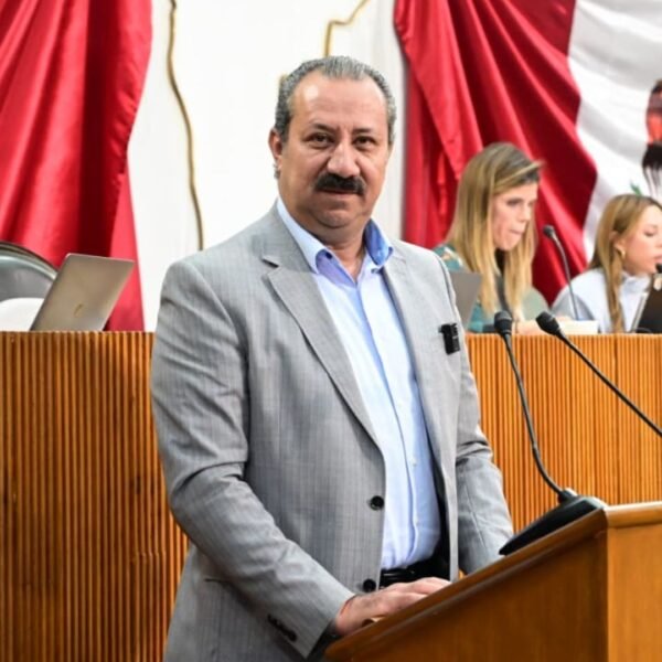 Alerta José Luis Garza por páginas falsas que buscan cometer fraudes en Nuevo León