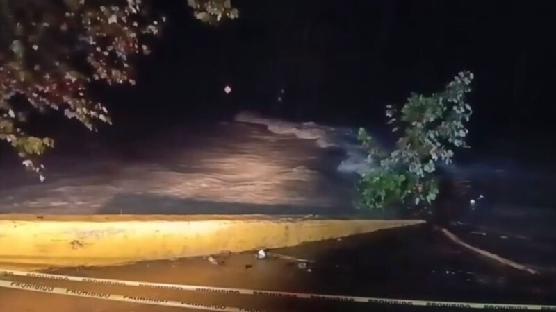 Se desborda el Río Ramos en Montemorelos; mantienen monitoreo