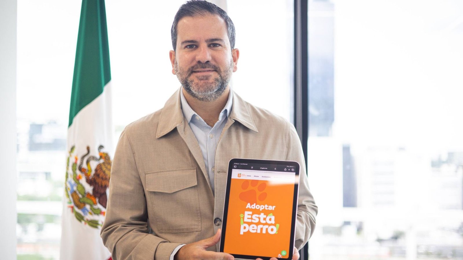Lanza Medio Ambiente portal para adoptar perros y gatos rescatados
