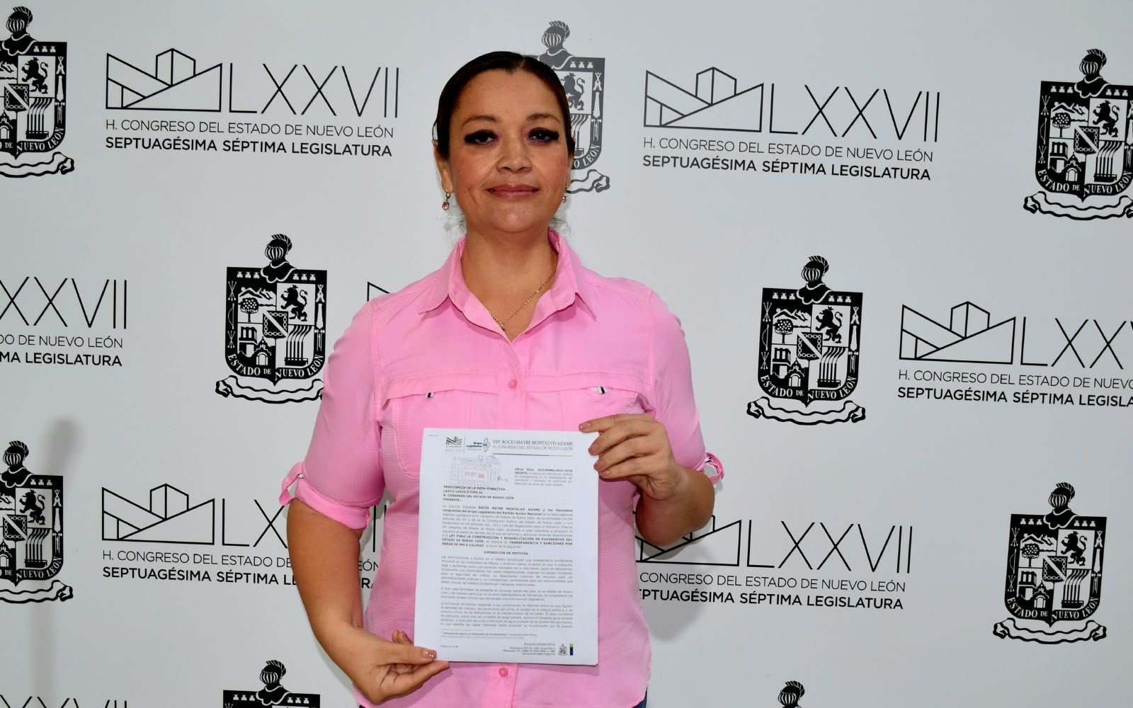 Proponen multas de hasta 30 mil UMA por pavimento deficiente